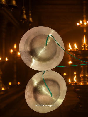 6 Inch Handmade Bronze Kartal (Whomper Style) | Big Temple Cymbals for Kirtan & Bhajan | Crafted in Vrindavan | Devotional ISKCON Instrument – 1kg