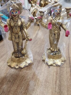 20240917_184851 7inch/18cm solid vishnu laxmi statue , four hand vishnu with laxmi mata , from vrindavan holy place , hare krishna ,hare krishna