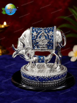 ea0fe585-b234-4d7a-b3be-0f00c2121a95 Kamdhenu Cow Calf Idol 999 Silver Plated, Gold Detail Gau Mata Murti, Lakshmi Cow Statue, Hindu Spiritual Gift, Velvet Box